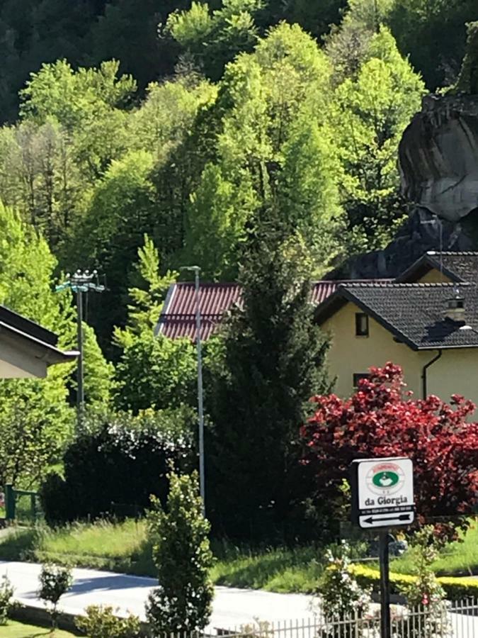 B&B Da Giorgia Crodo Exteriör bild