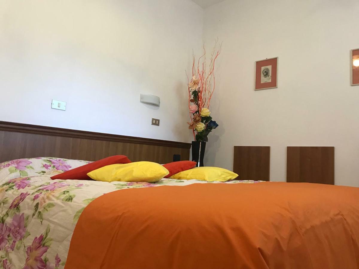 B&B Da Giorgia Crodo Exteriör bild